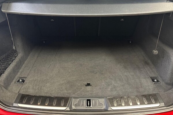 Used Jaguar F-Pace 2023 for sale - 75484823: Photo 17