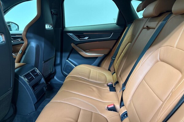 Used Jaguar F-Pace 2023 for sale - 75484813: Photo 16