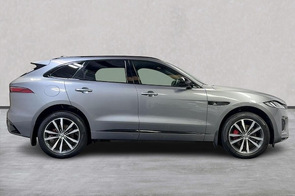 Used Jaguar F-Pace 2023 for sale - 75484813: Photo 3
