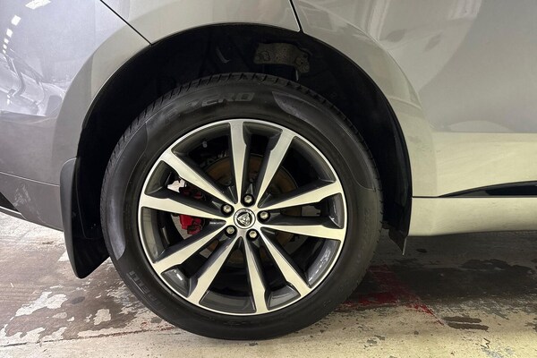 Used Jaguar F-Pace 2023 for sale - 75484813: Photo 6