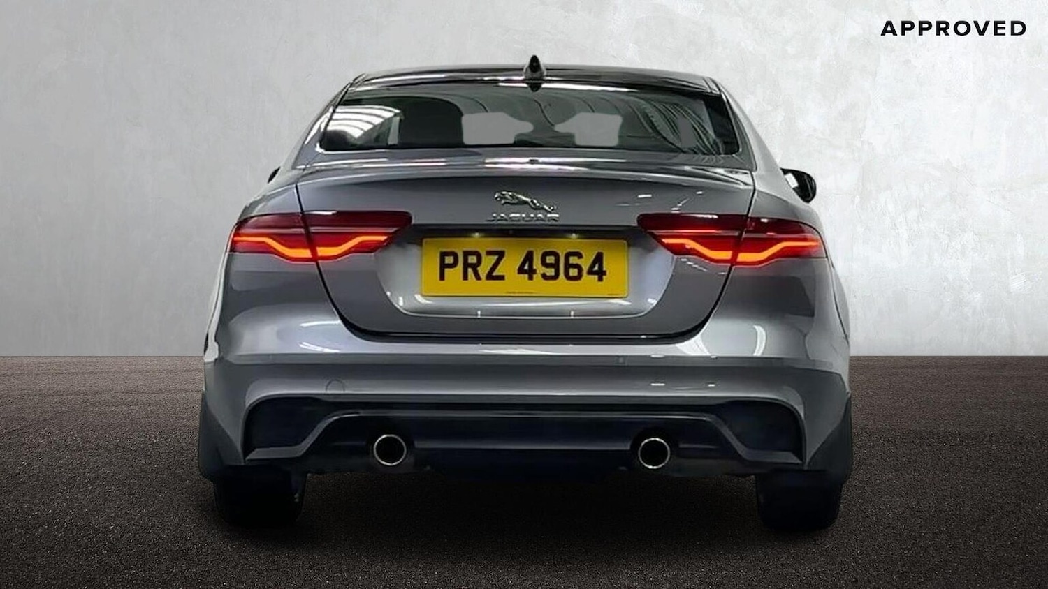 Used Jaguar XE 2019 for sale - 78106354: Photo 6