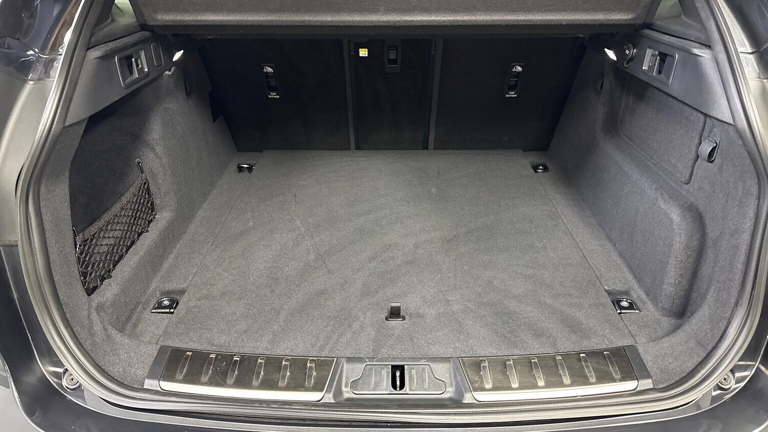 Used Jaguar F-Pace 2024 for sale - 78191298: Photo 11