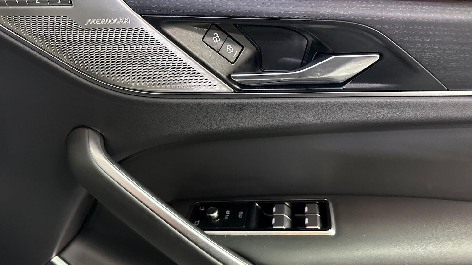 Used Jaguar F-Pace 2024 for sale - 78191298: Photo 24