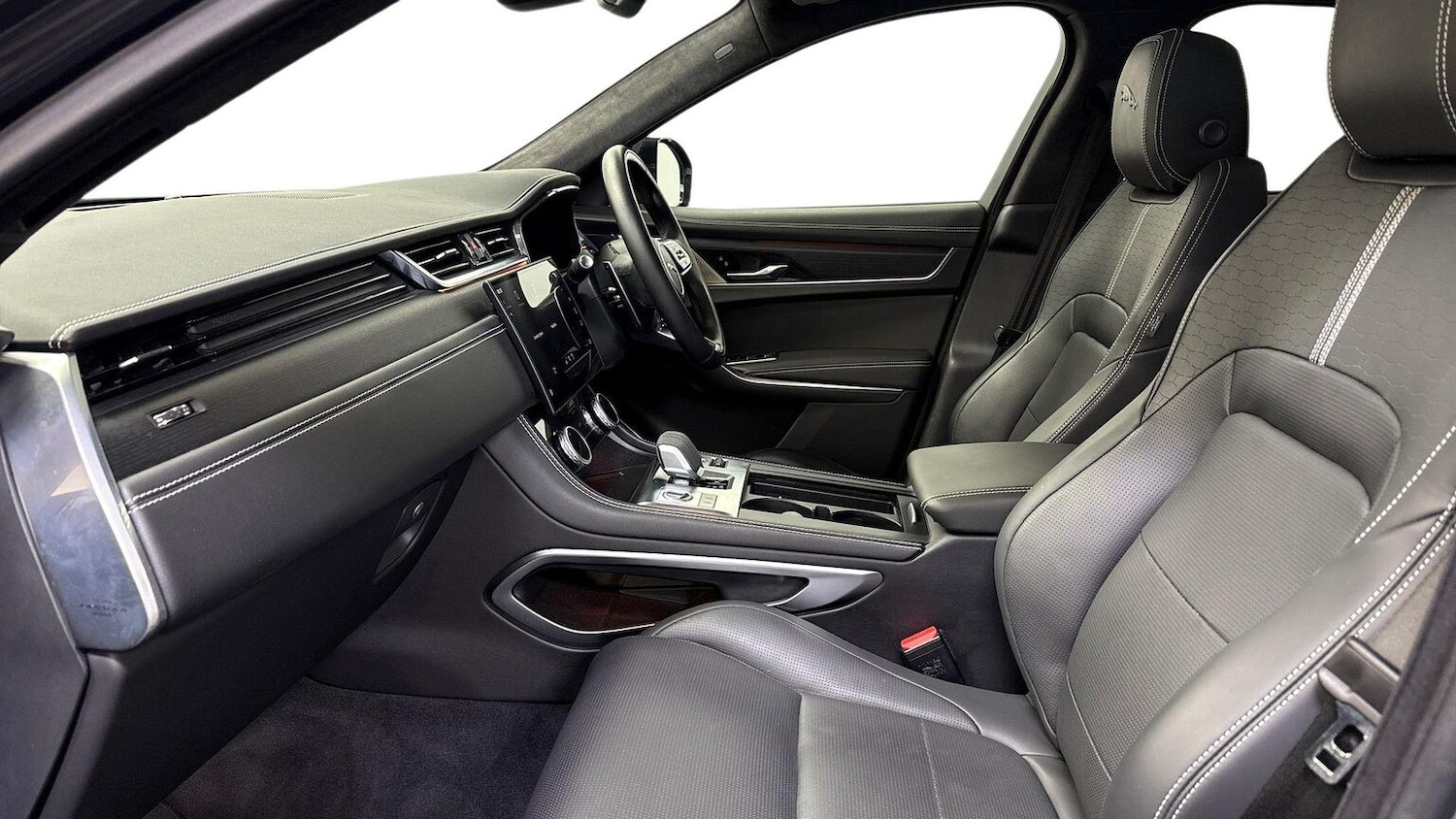 Used Jaguar F-Pace 2024 for sale - 78191298: Photo 4