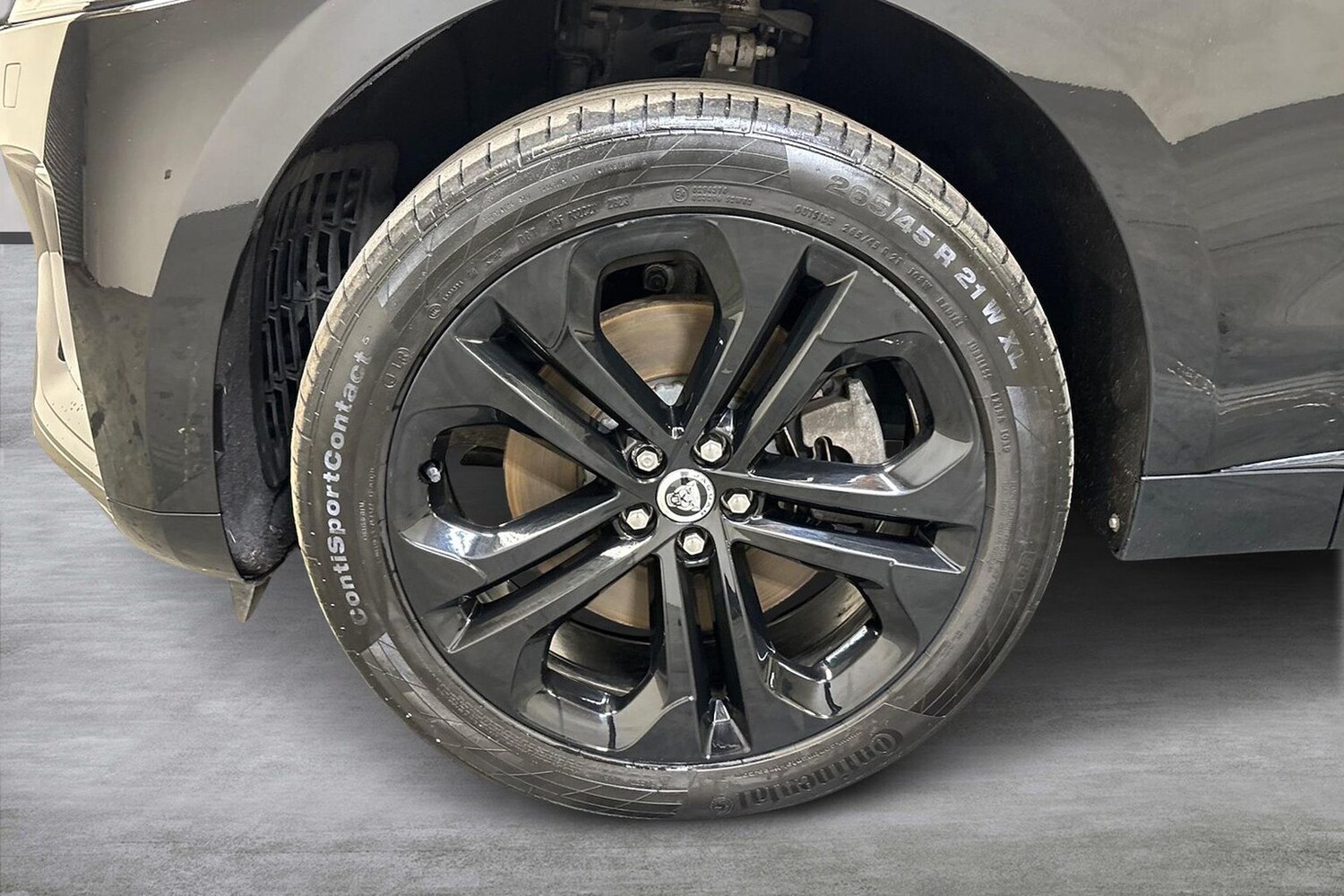 Used Jaguar F-Pace 2023 for sale - 77489780: Photo 6