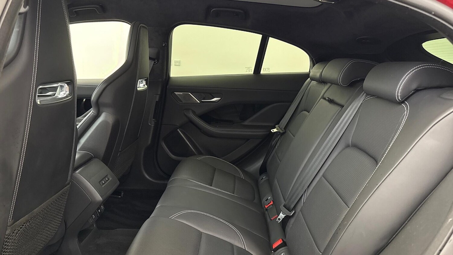 Used Jaguar I-Pace 2024 for sale - 76335165: Photo 4