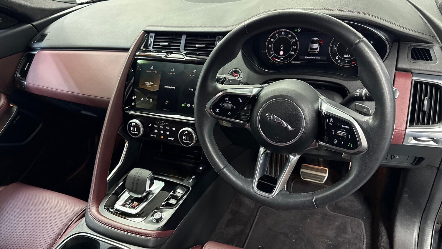 Used Jaguar E-Pace 2024 for sale - 78191278: Photo 15