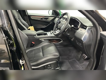 Used Jaguar F-Pace 2024 for sale - 78267360: Photo