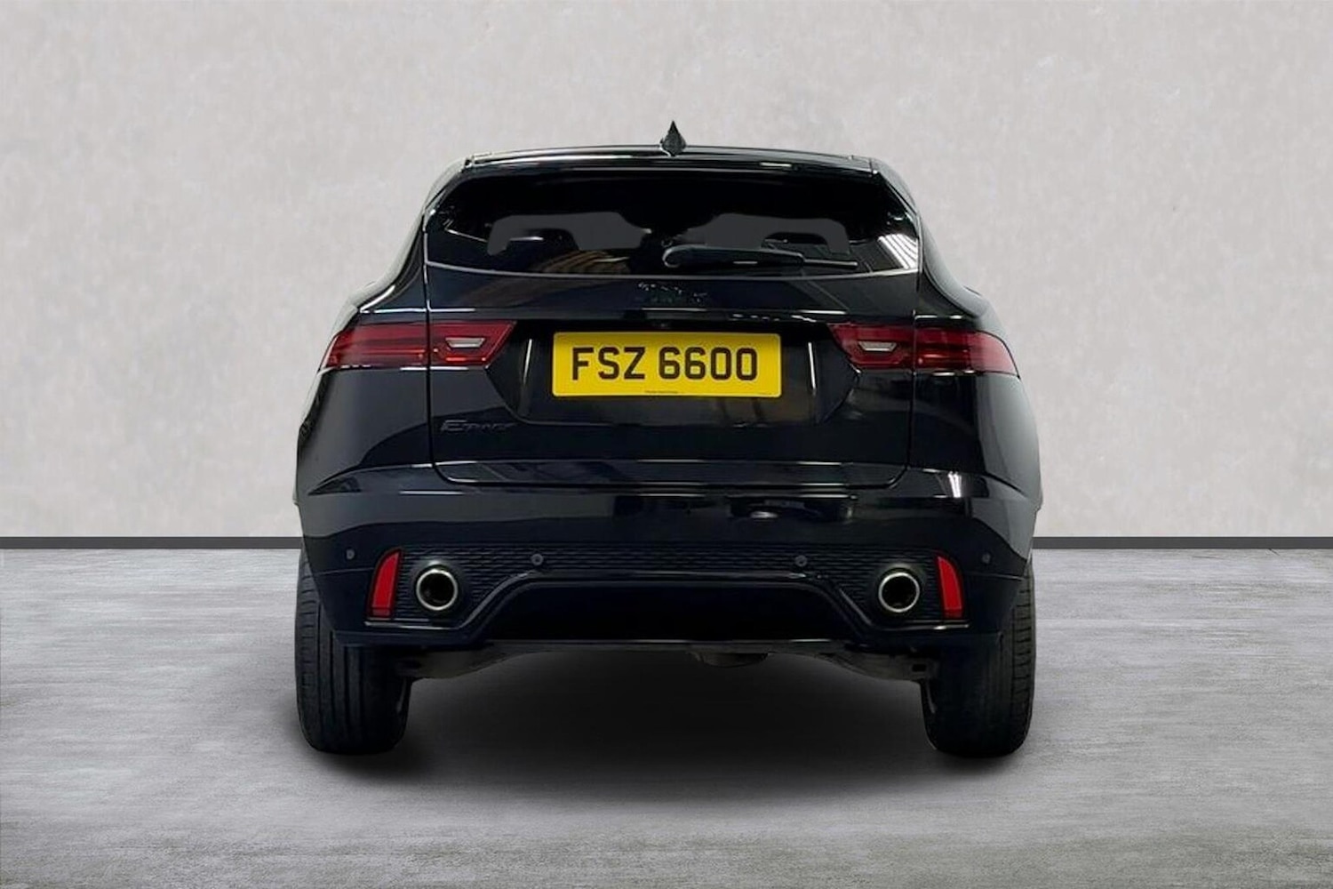 Used Jaguar E-Pace 2021 for sale - 76319608: Photo 4