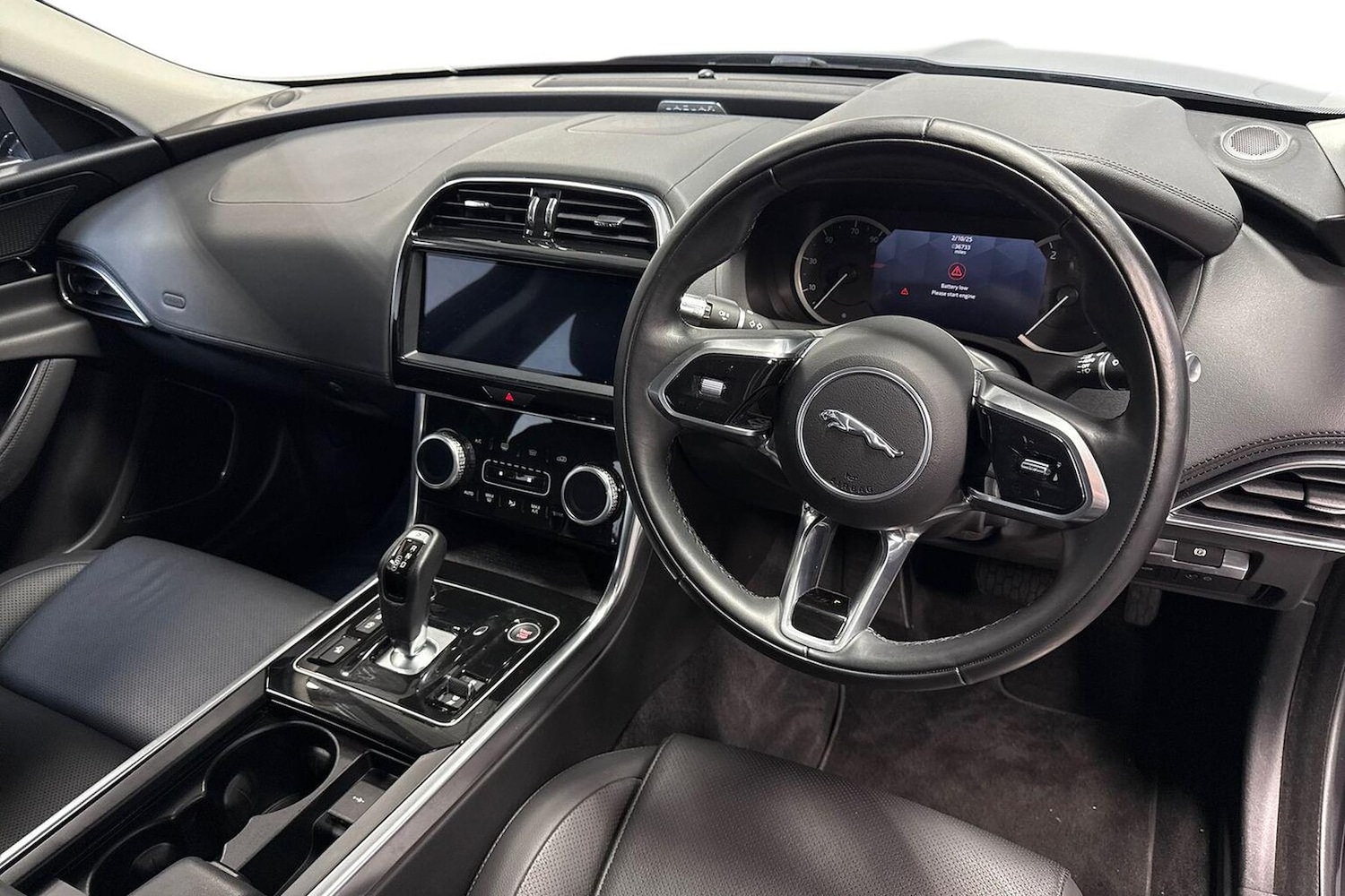 Used Jaguar XE 2022 for sale - 76149514: Photo 15