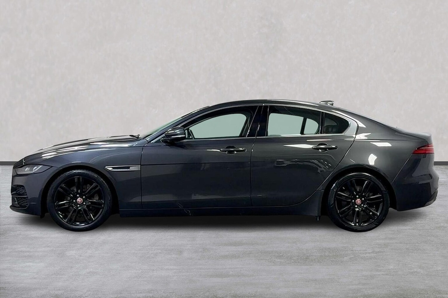 Used Jaguar XE 2022 for sale - 76149514: Photo 19