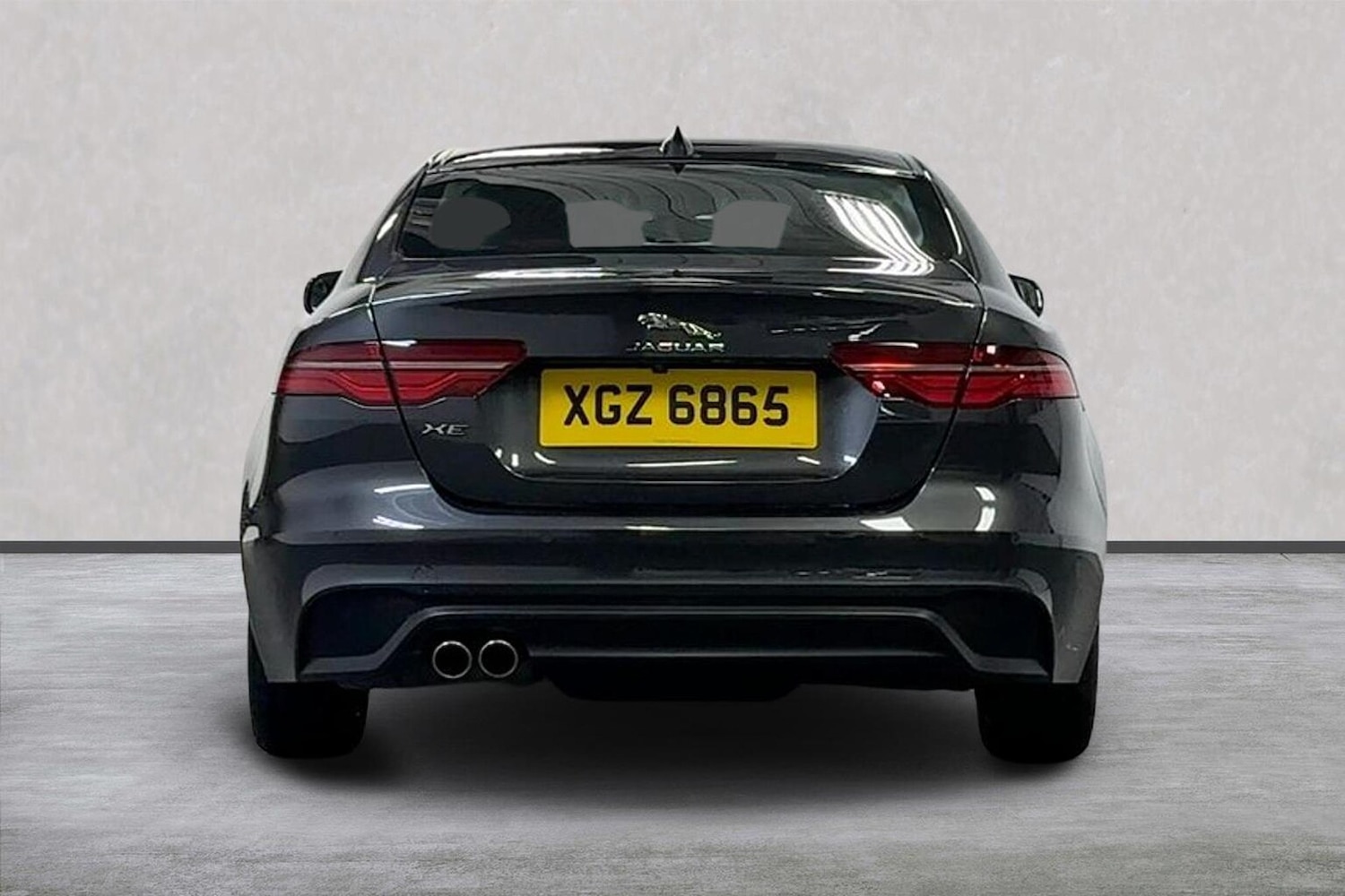 Used Jaguar XE 2022 for sale - 76149514: Photo 4