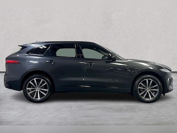 Used Jaguar F-Pace 2023 for sale - 75490442: Photo