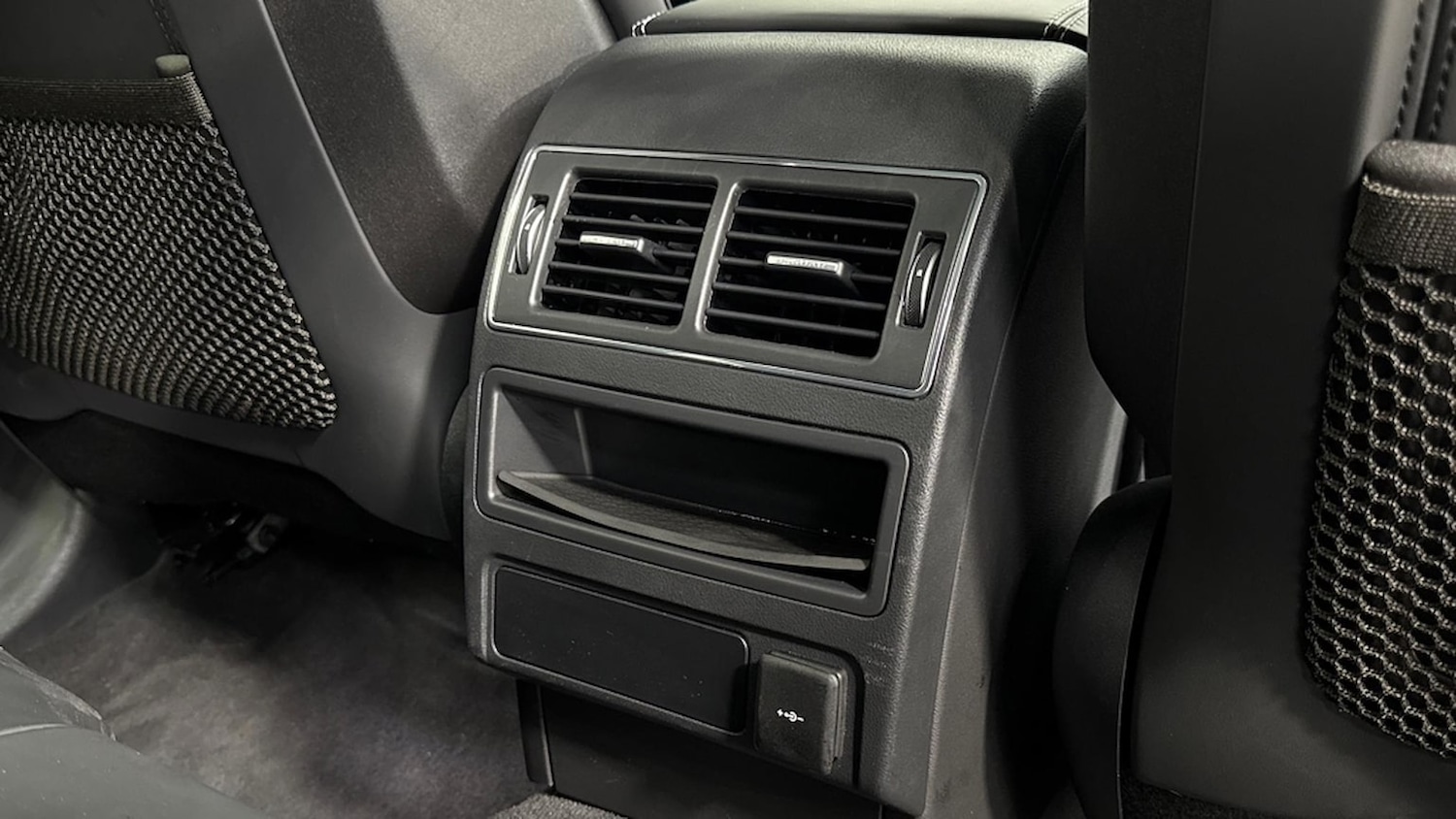 Used Jaguar F-Pace 2023 for sale - 76651228: Photo 18