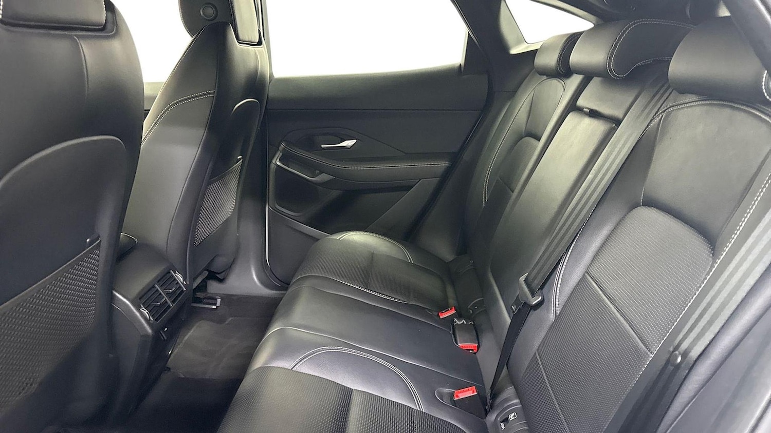 Used Jaguar E-Pace 2021 for sale - 78191265: Photo 4