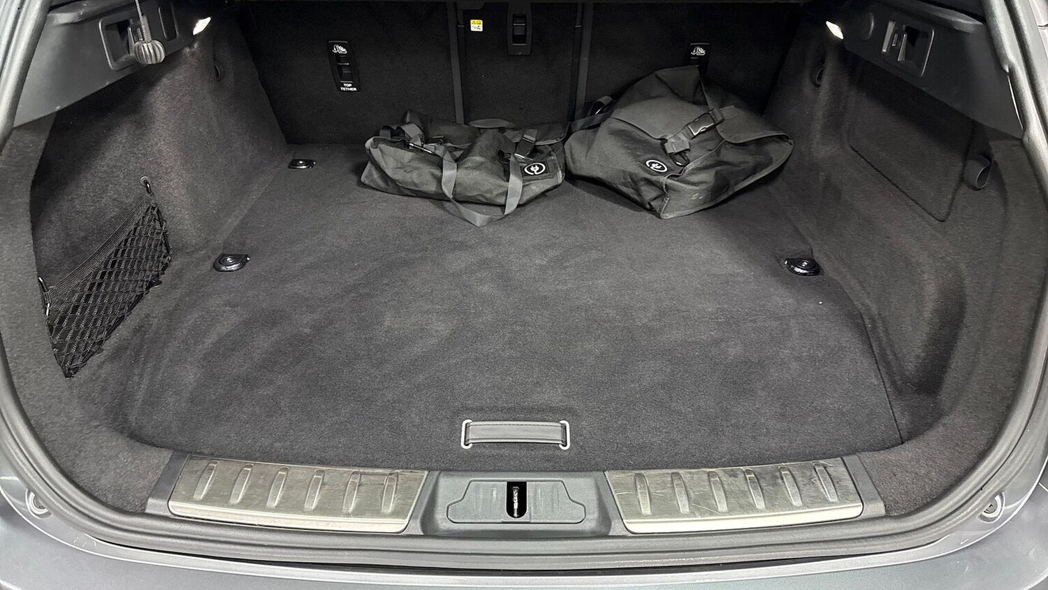 Used Jaguar F-Pace 2023 for sale - 78191276: Photo 10