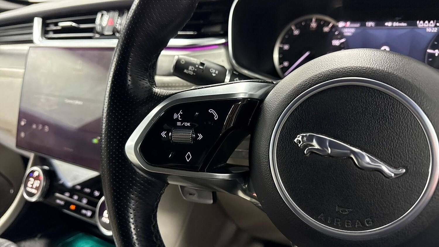 Used Jaguar F-Pace 2023 for sale - 78191263: Photo 21