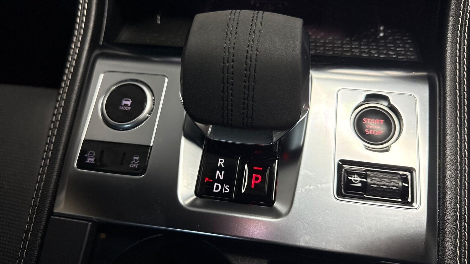 Used Jaguar F-Pace 2023 for sale - 77489776: Photo 13