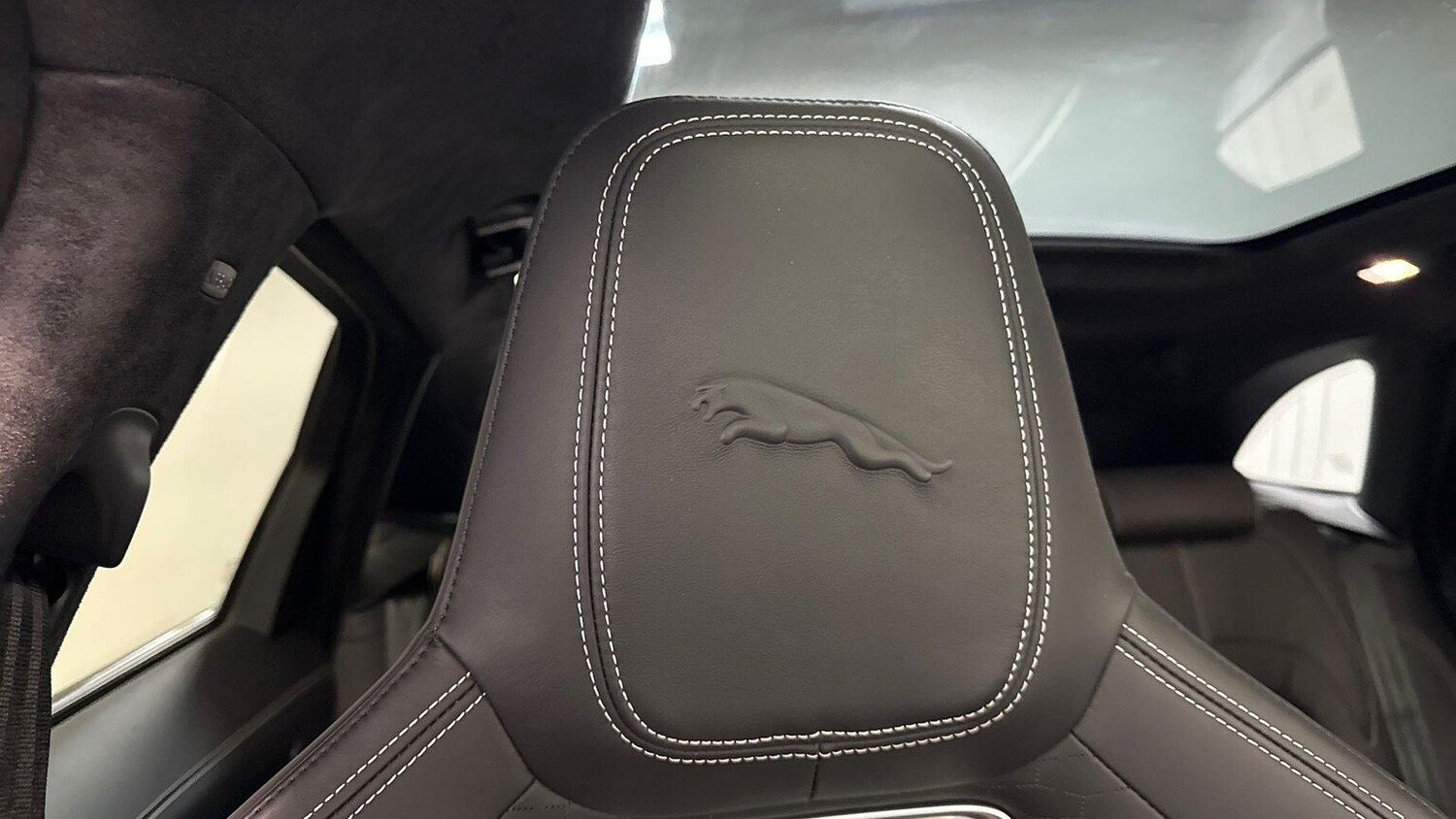 Used Jaguar F-Pace 2023 for sale - 77489776: Photo 25