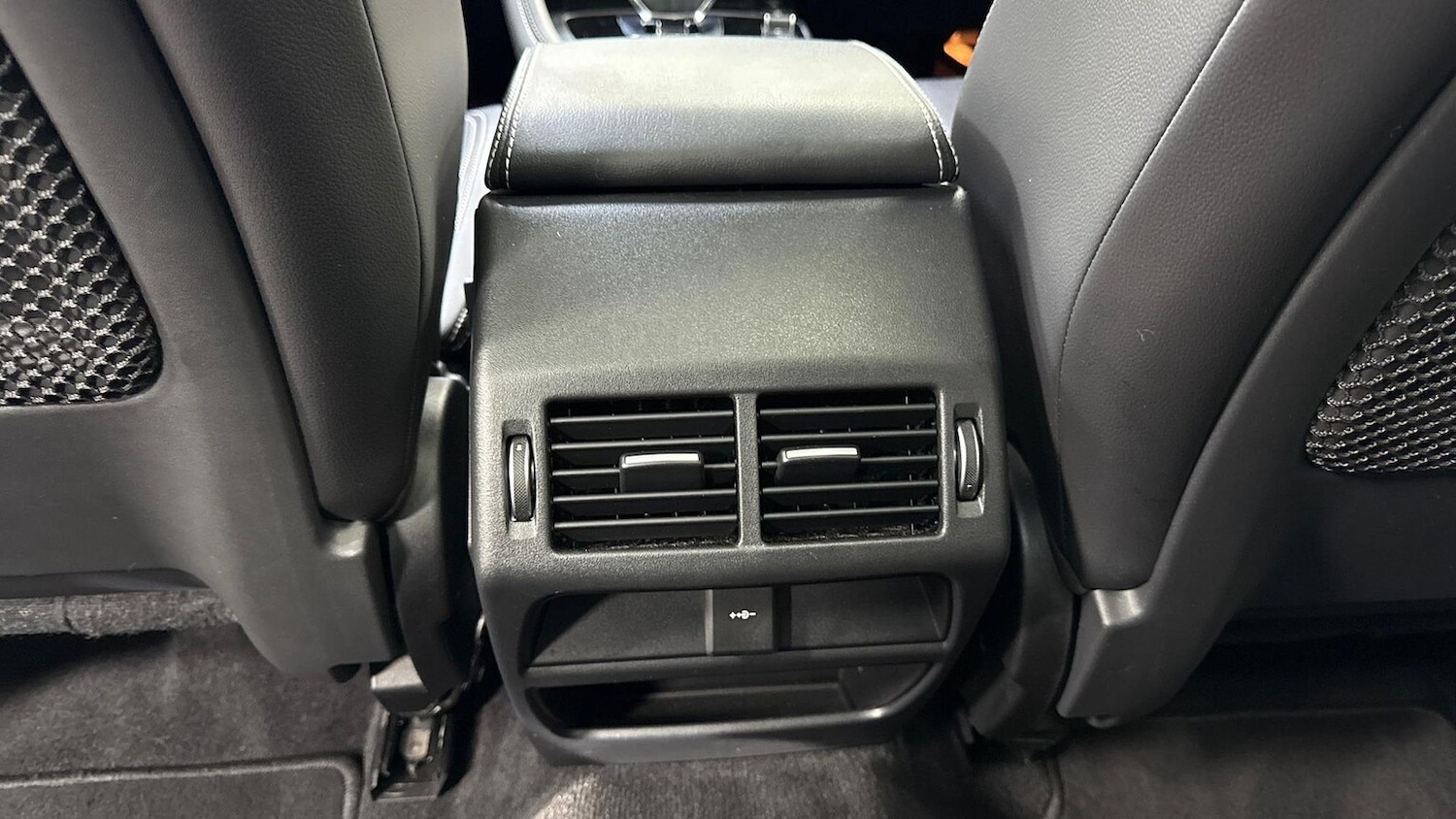 Used Jaguar E-Pace 2024 for sale - 77639284: Photo 18