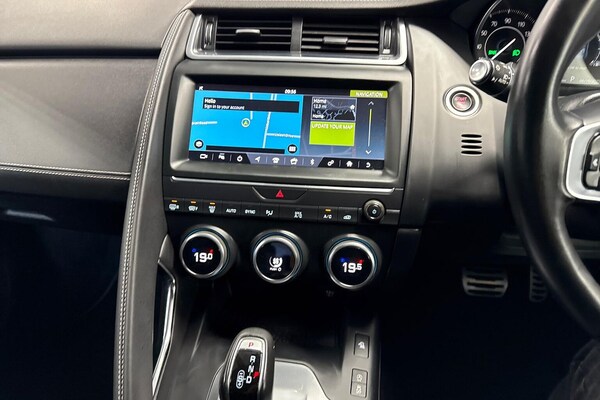Used Jaguar E-Pace 2019 for sale - 76182461: Photo 13