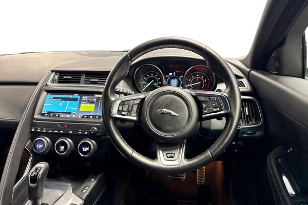Used Jaguar E-Pace 2019 for sale - 76182461: Photo 9