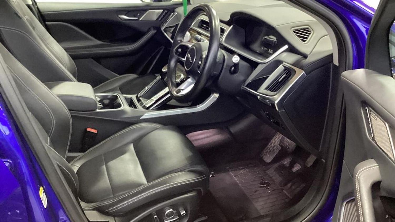 Used Jaguar I-Pace 2021 for sale - 76565472: Photo 3