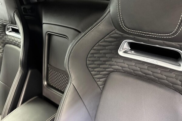 Used Jaguar F-Type 2022 for sale - 76219133: Photo 16