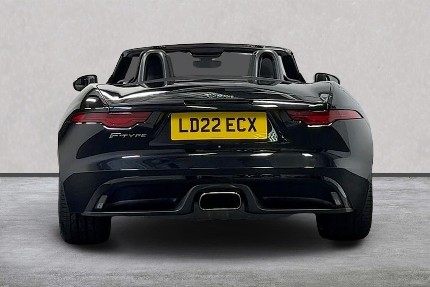 Used Jaguar F-Type 2022 for sale - 76219133: Photo 4