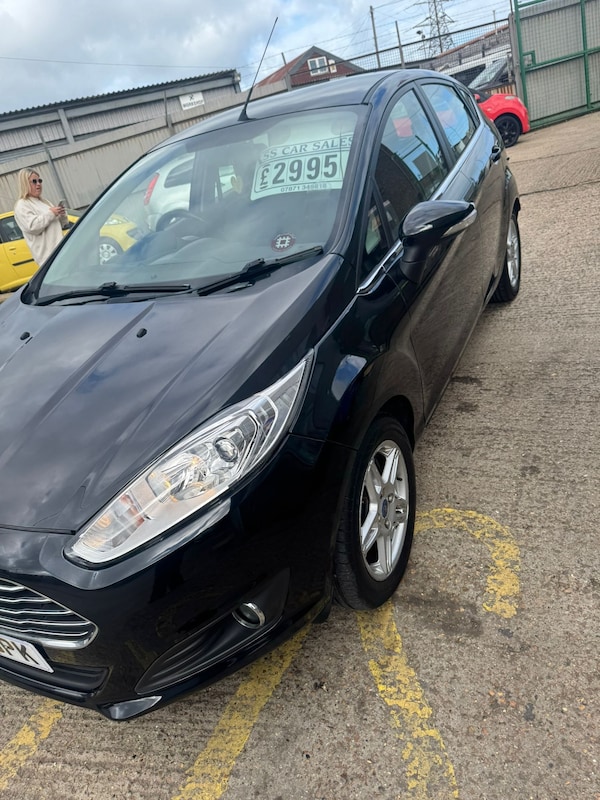 Used Ford Fiesta 2013 for sale - 76216736: Photo 3