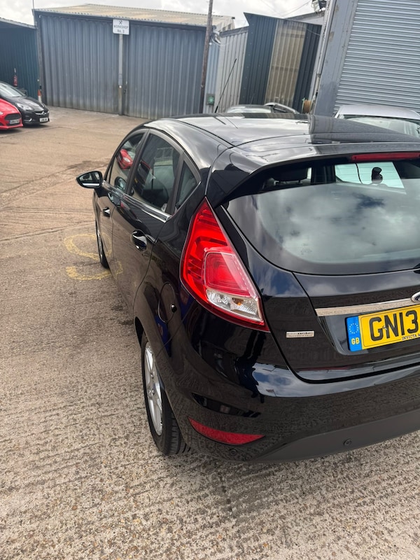 Used Ford Fiesta 2013 for sale - 76216736: Photo 9