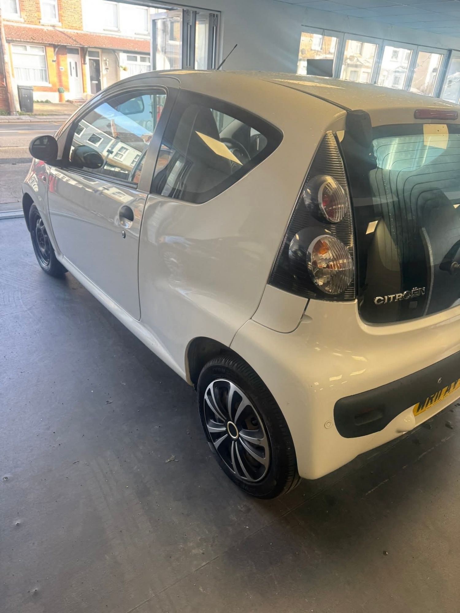 Used Citroen C1 2011 for sale - 77272274: Photo 6
