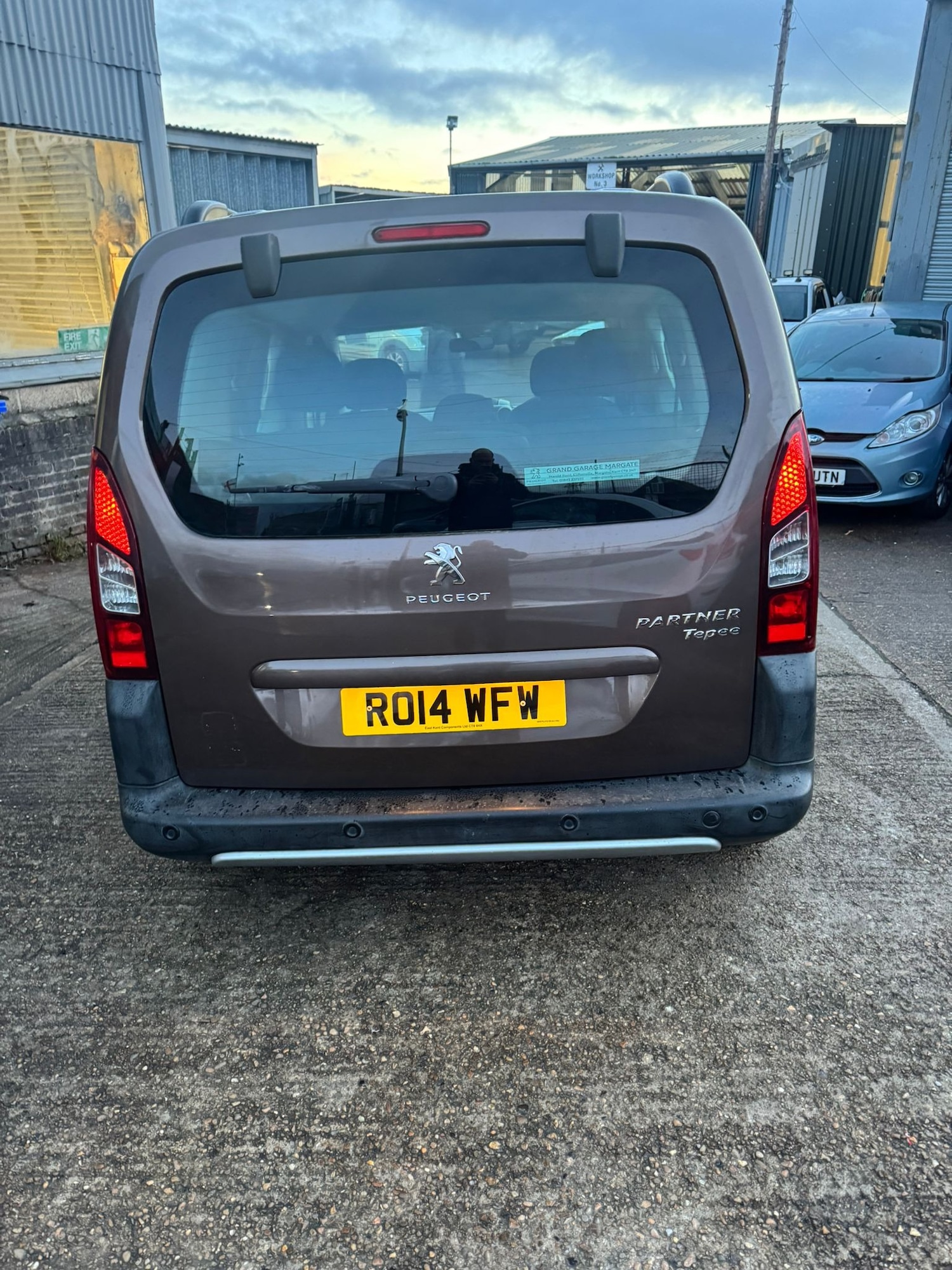 Used Peugeot Partner Tepee 2014 for sale - 76856355: Photo 5