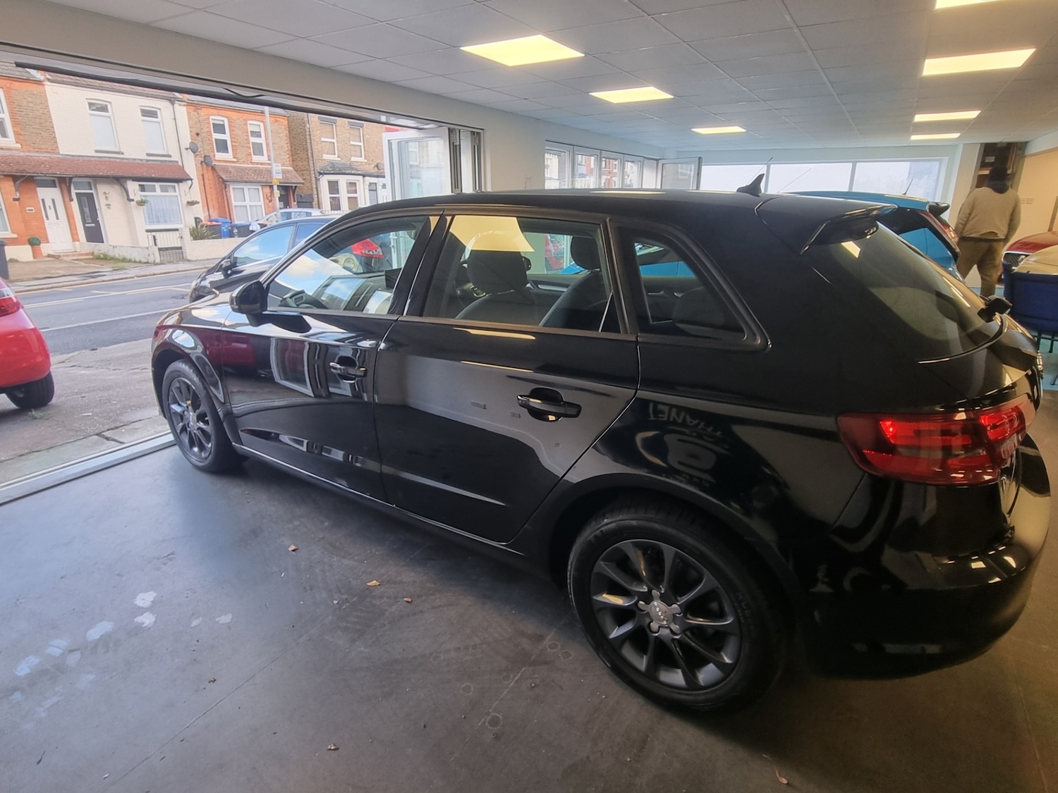 Used Audi A3 2014 for sale - 76662527: Photo 8