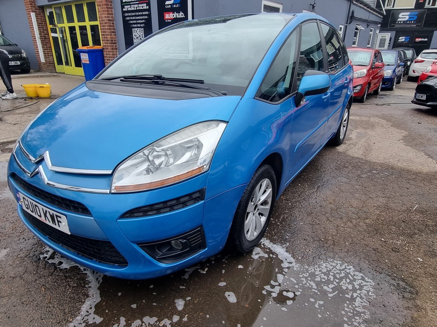 Vehicle 6