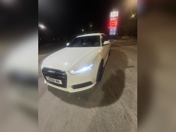 2016 (S) - 2.0 TDI Ultra Black Edition 4dr S Tronic