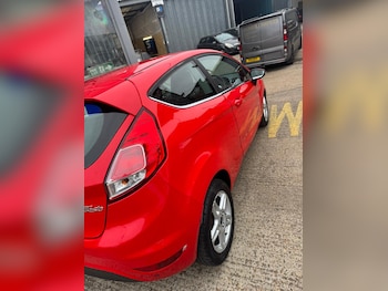 Used Ford Fiesta 2014 for sale - 76348696: Photo