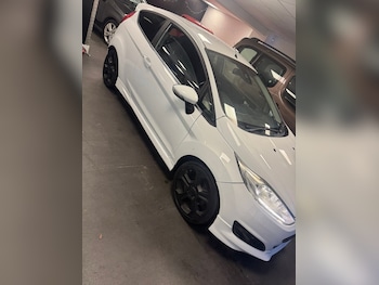 Used Ford Fiesta 2013 for sale - 76878273: Photo