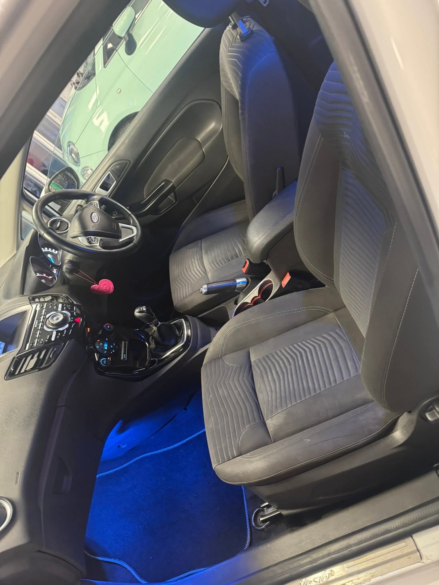 Used Ford Fiesta 2013 for sale - 76878273: Photo 7