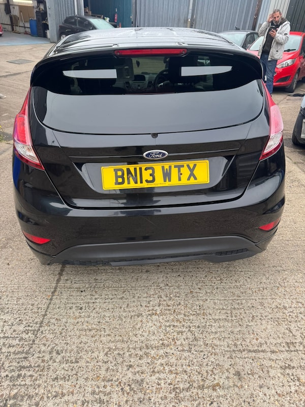 Used Ford Fiesta 2013 for sale - 76216742: Photo 4