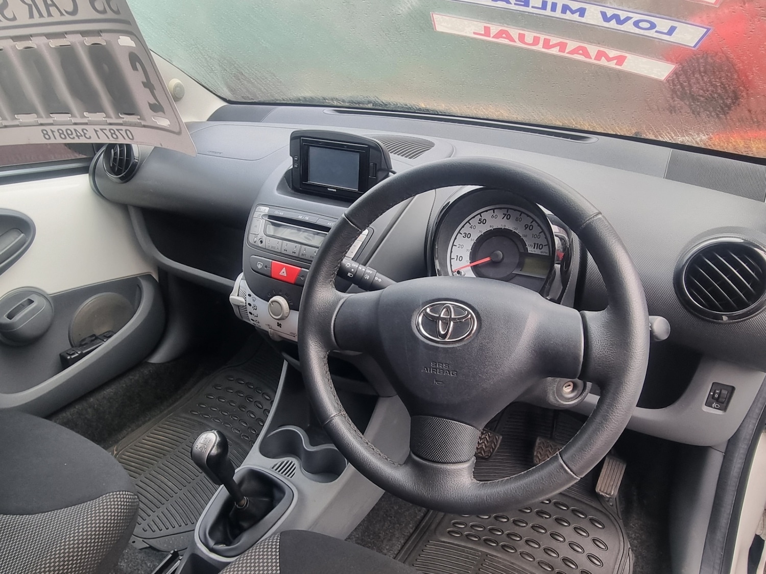Used Toyota AYGO 2011 for sale - 76598417: Photo 13