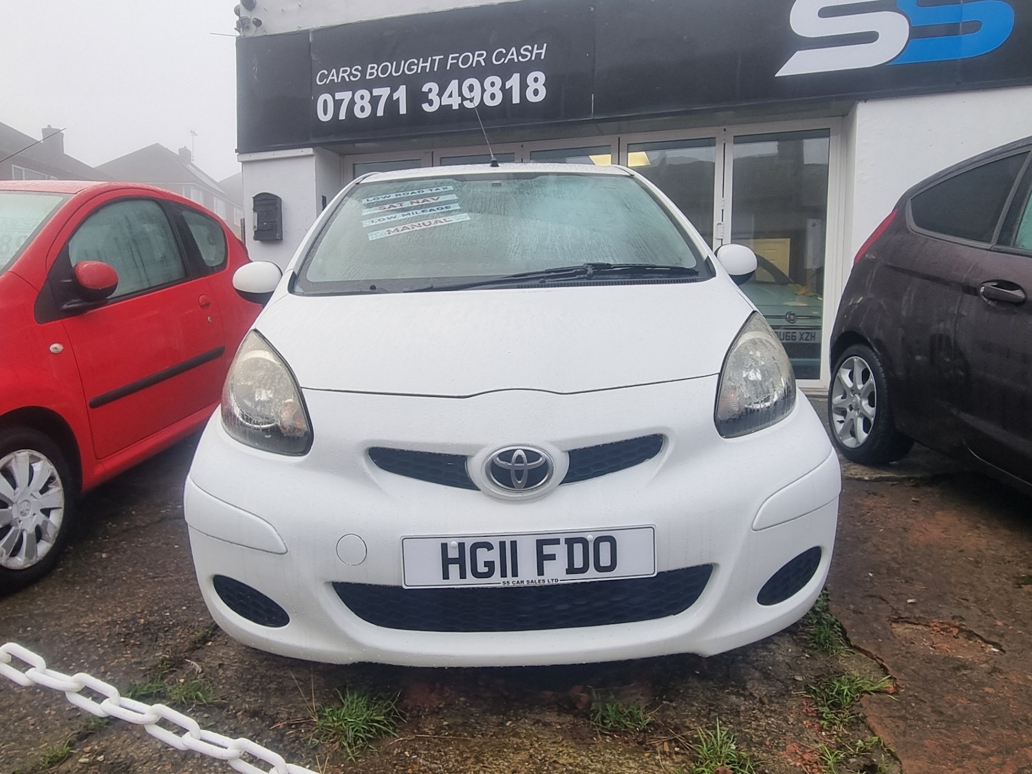Used Toyota AYGO 2011 for sale - 76598417: Photo 3