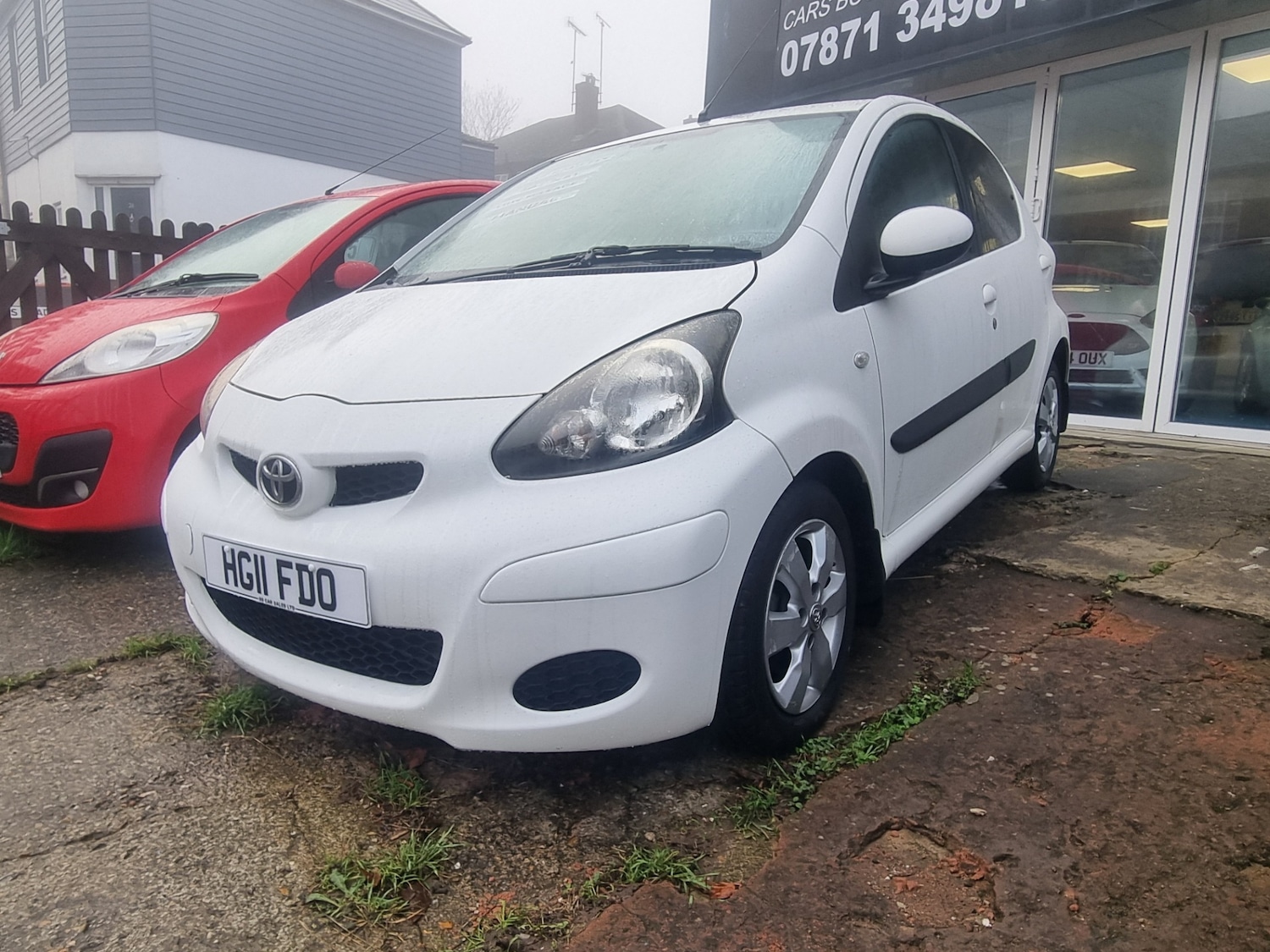 Used Toyota AYGO 2011 for sale - 76598417: Photo 6