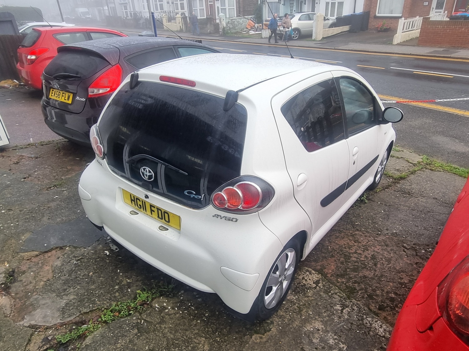 Used Toyota AYGO 2011 for sale - 76598417: Photo 8