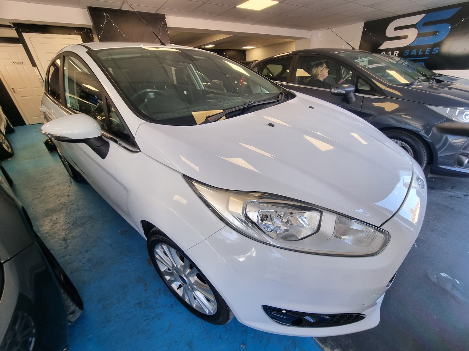 Used Ford Fiesta 2014 for sale - 77094244: Photo 8