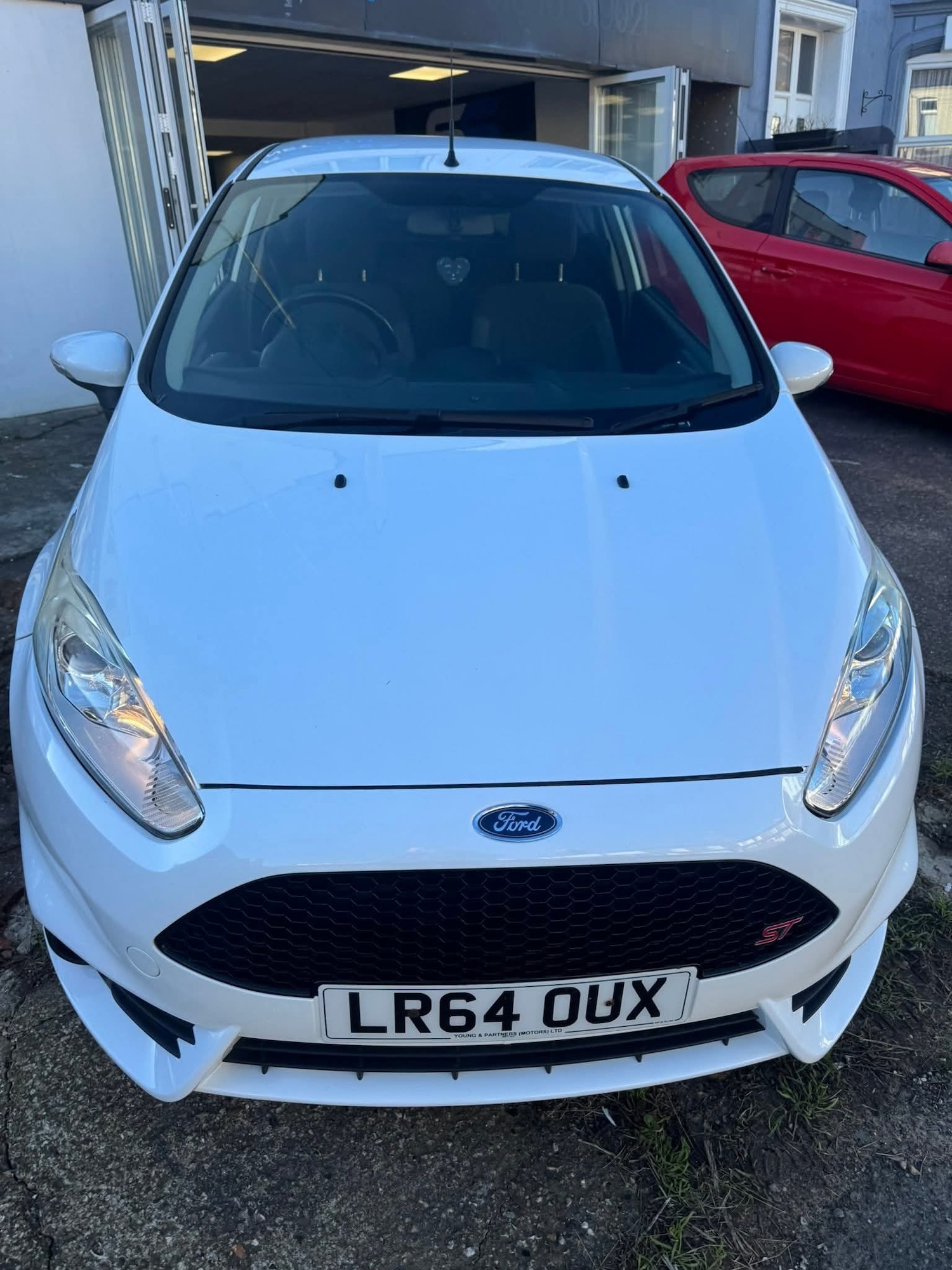 Used Ford Fiesta 2014 for sale - 76566686: Photo 2