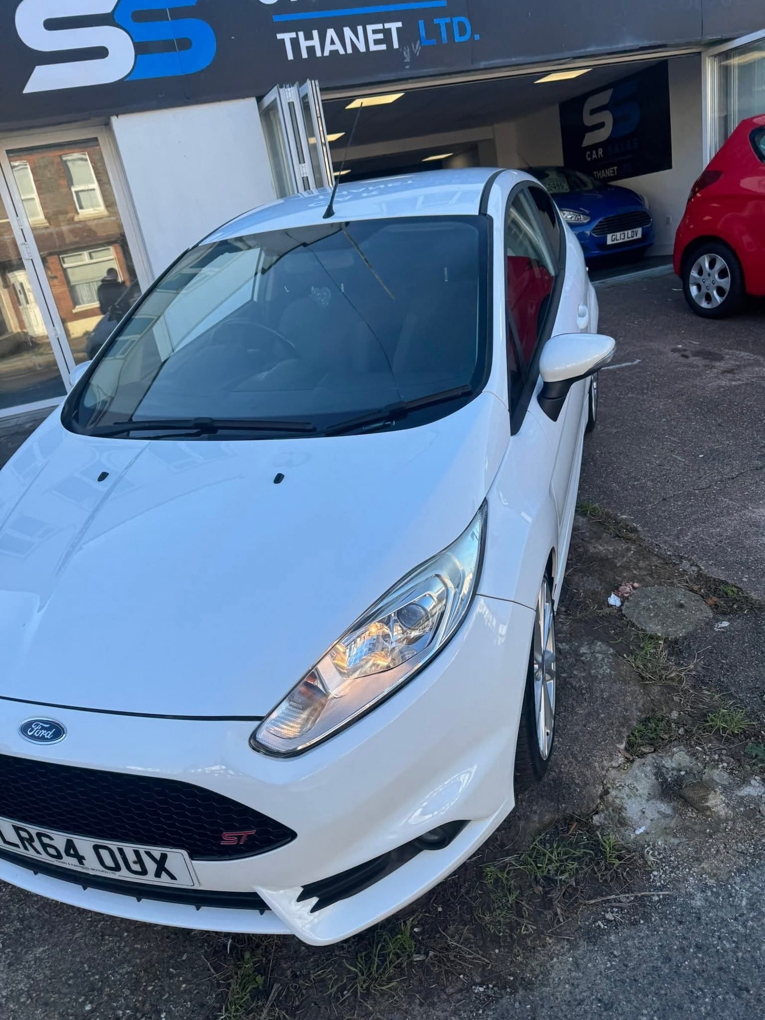 Used Ford Fiesta 2014 for sale - 76566686: Photo 3