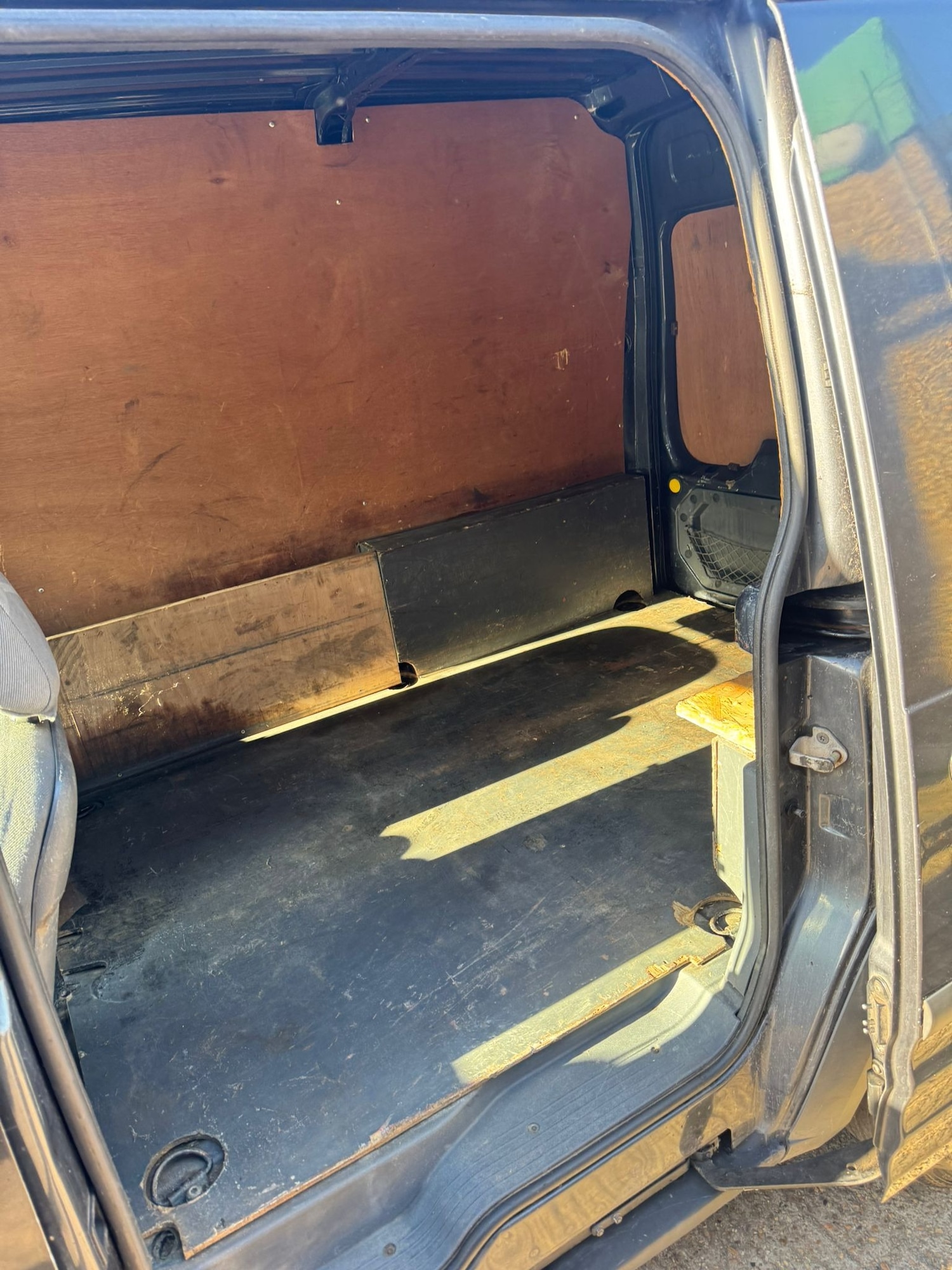 Used Ford Transit Connect 2011 for sale - 76940001: Photo 7