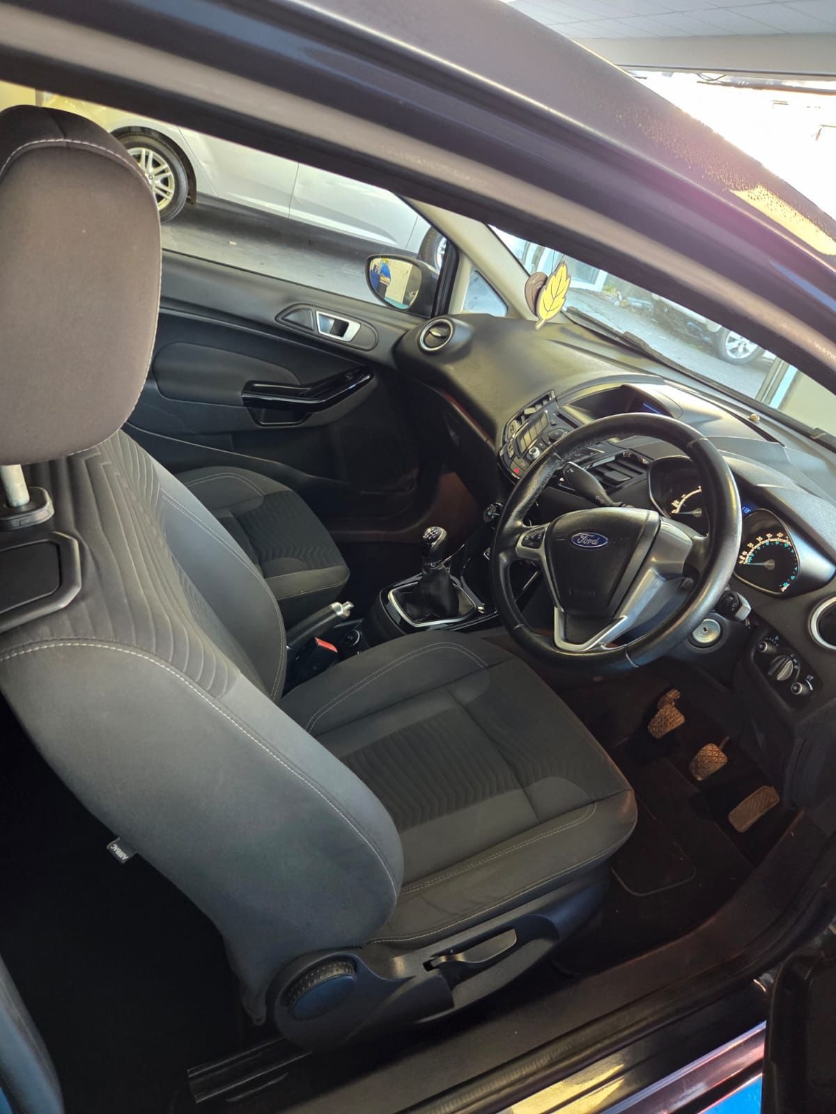 Used Ford Fiesta 2013 for sale - 76939047: Photo 9