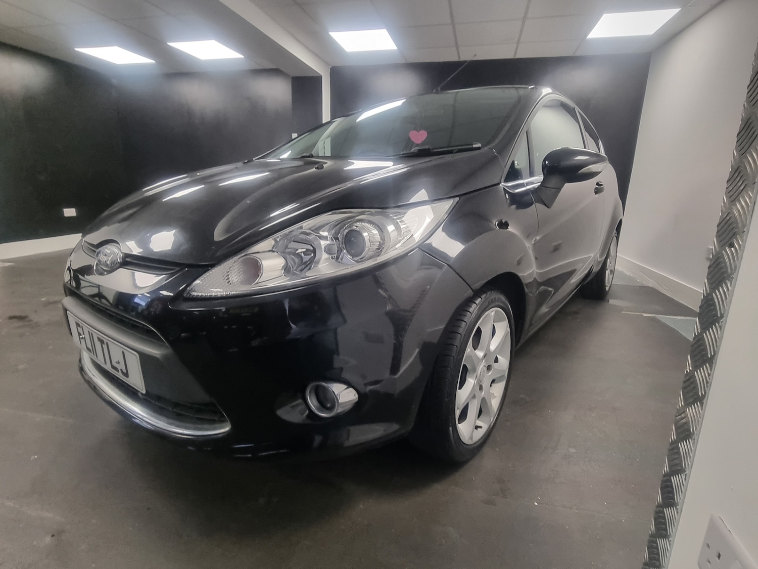 Used Ford Fiesta 2011 for sale - 76598415: Photo 9